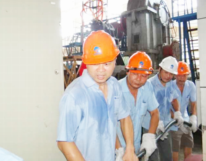 1649期第三版 湘電動(dòng)力主題黨日活動(dòng)如火如荼照片.jpg 1649期第三版 湘電動(dòng)力主題黨日活動(dòng)如火如荼照片.jpg